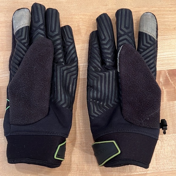 Kids UA gloves - Picture 2 of 4